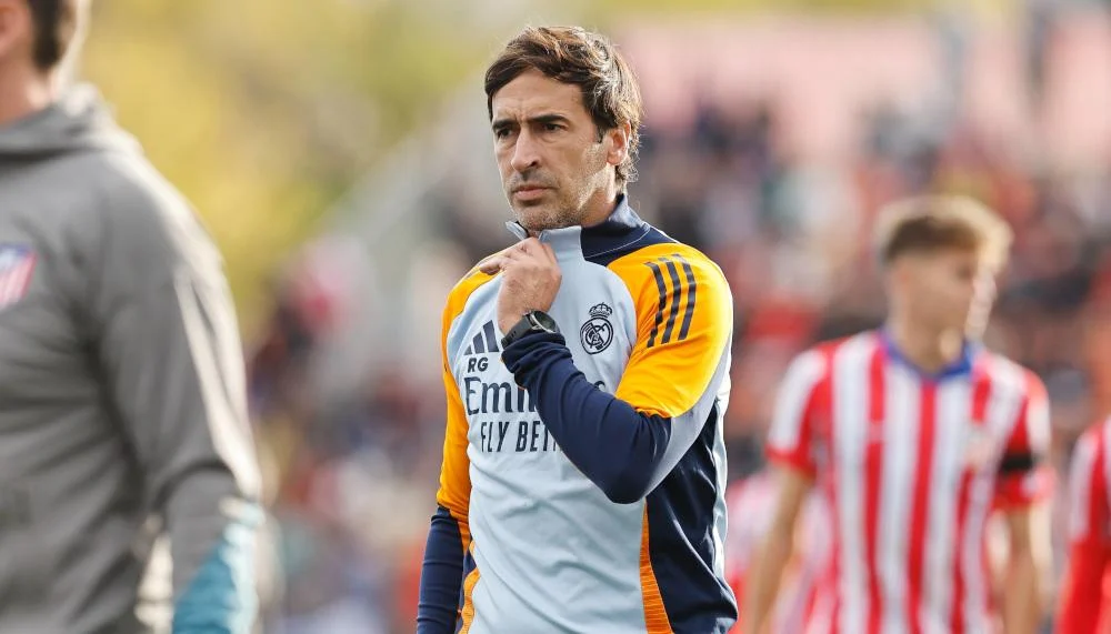 Real Madrid verabschiedet Raul als Trainer der Castilla