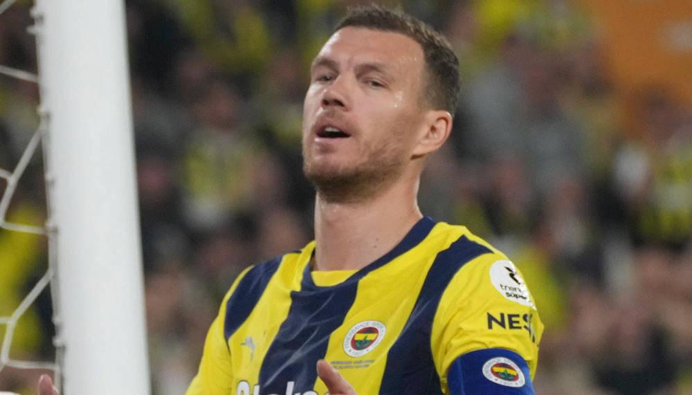 AC Florenz bestätigt Ankunft von Torjäger Edin Dzeko