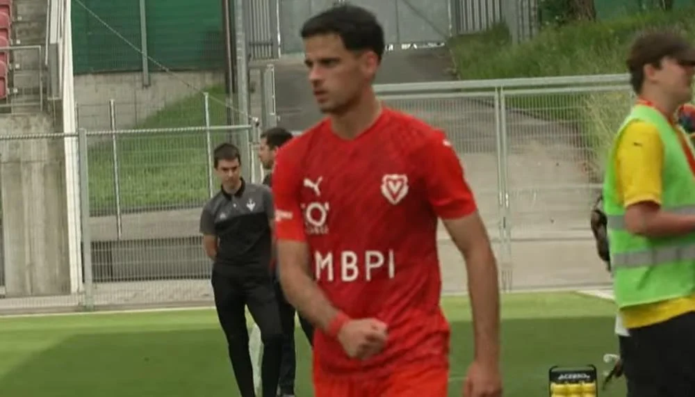 Exklusiv: Halbe Super League hinter Vaduz-Stürmer Fabrizio Cavegn her