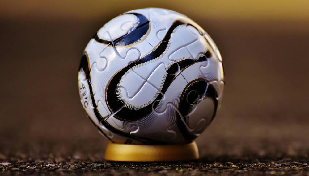 Deutschland Fussball: Tradition, Triumphe und das moderne Spiel