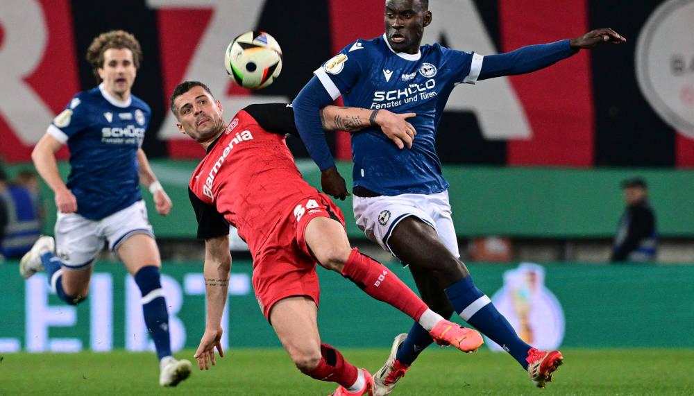 Granit Xhaka gerät nach Pokalniederlage in heftige Diskussionen mit Fans