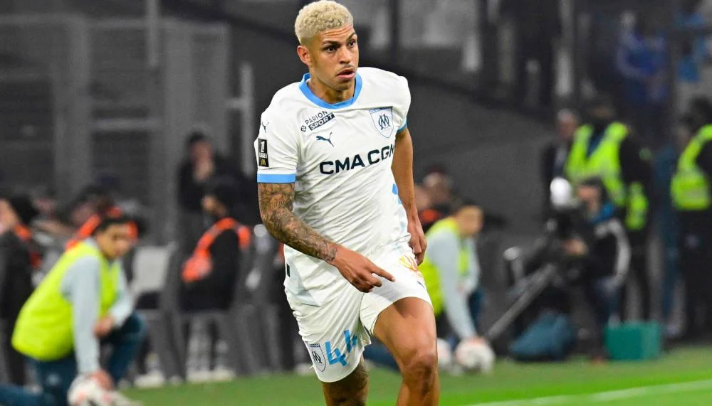 Die Bayern wenden sich von Luis Henrique ab