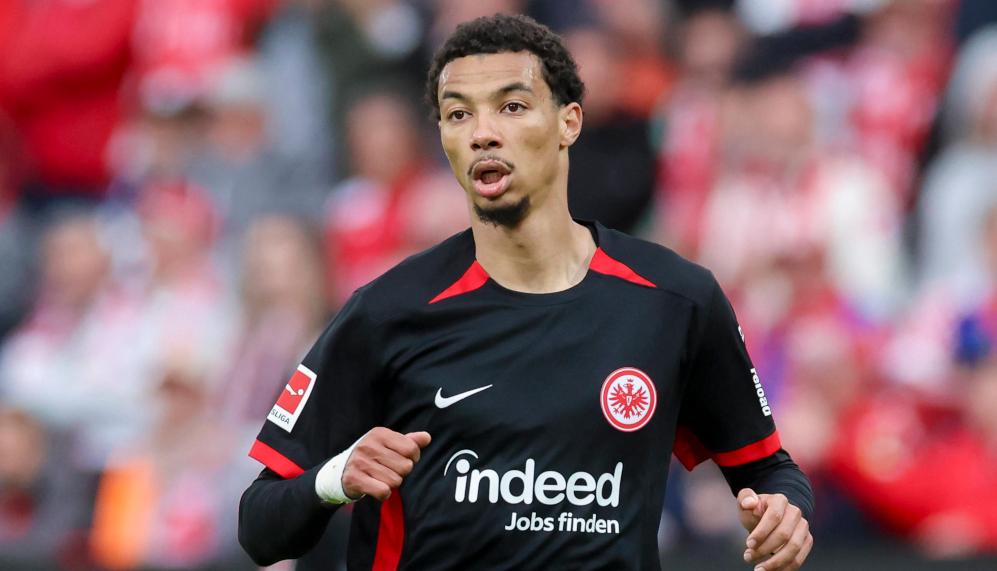 Eintracht Frankfurt stellt gleich 5 Spieler für Transfergespräche frei