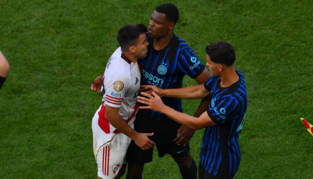 Inter-Dumfries liefert sich mit River Plate-Acuña Beinahe-Schlägerei