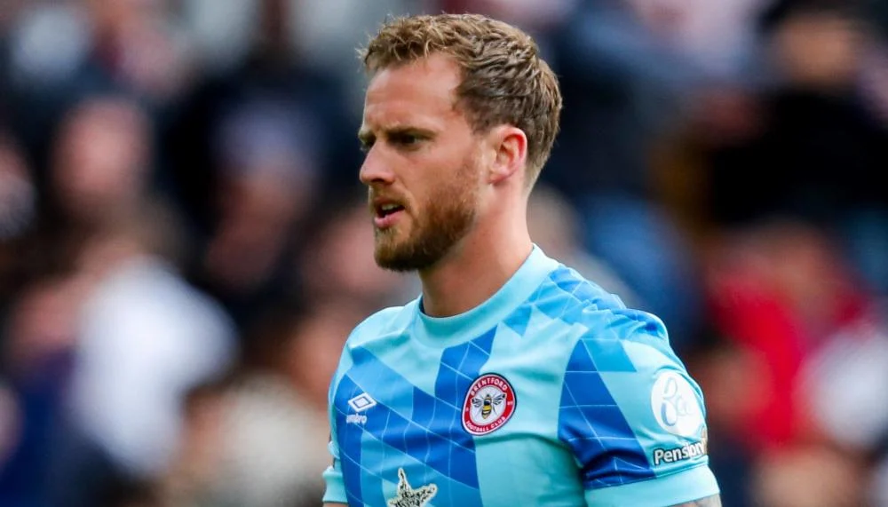 Bayer Leverkusen holt Premier-League-Keeper zurück in die Bundesliga