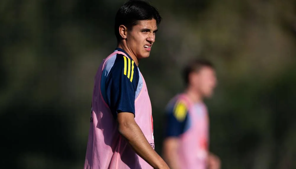 Bayerns Linksverteidiger Matteo Pérez Vinlöf vor Wechsel nach Kroatien