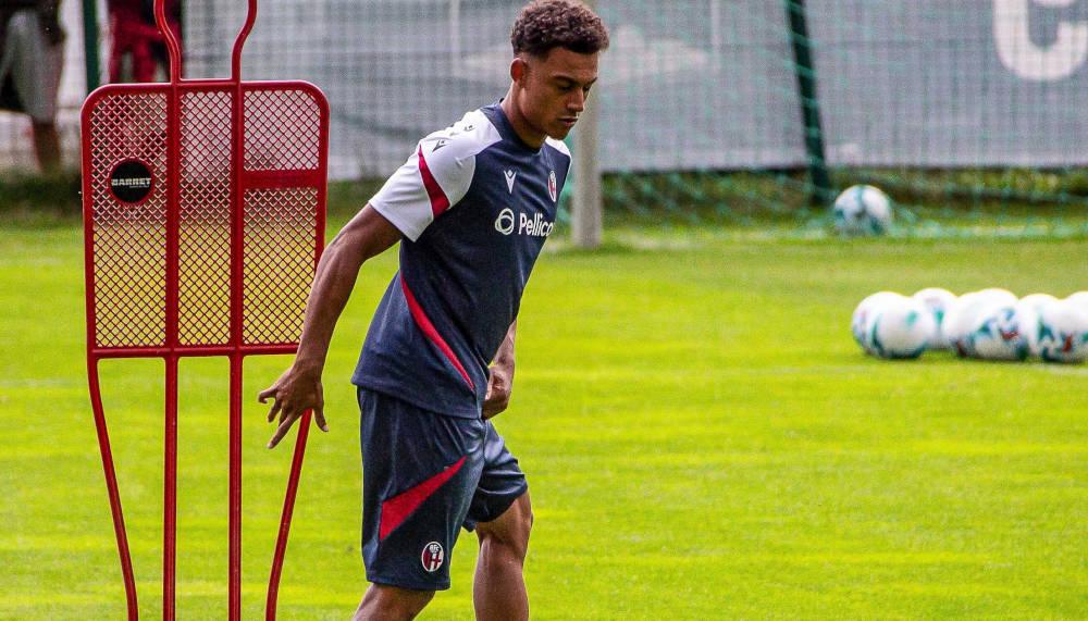 Dan Ndoye wird nach 20 Sekunden verletzt ausgewechselt