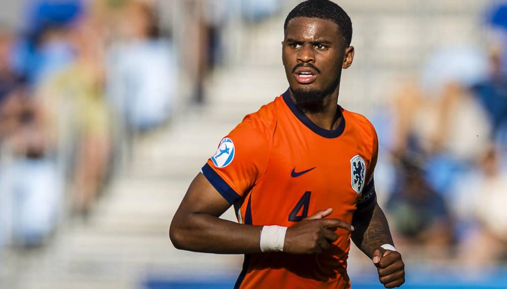 Chelsea steht vor Transfer von Ajax-Profi Jorrel Hato