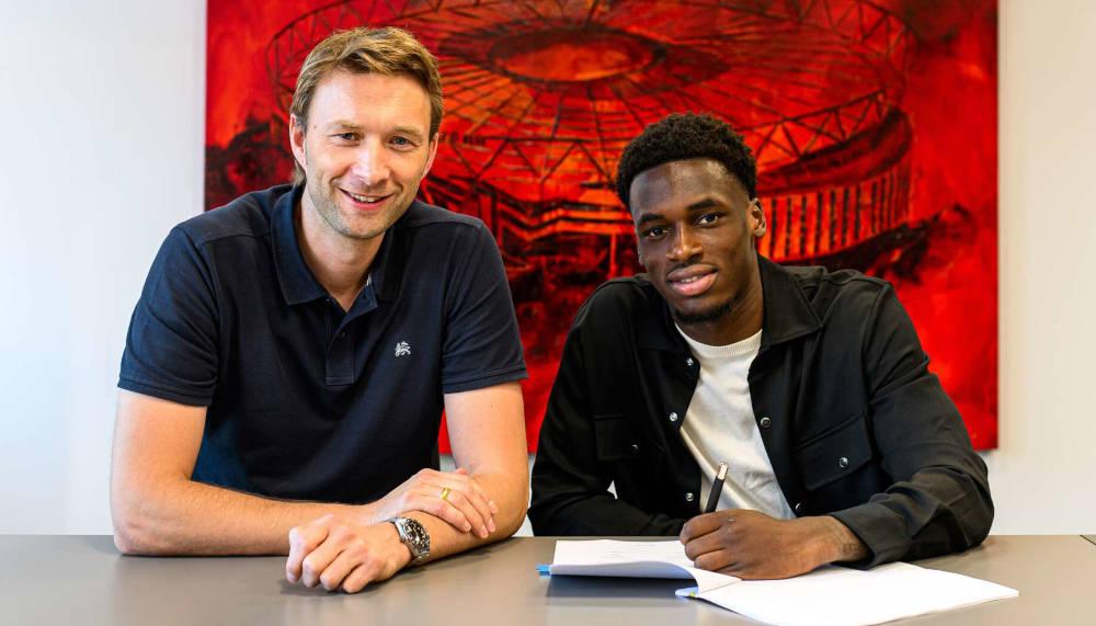 Wieder ein Niederländer: Leverkusen präsentiert den Frimpong-Nachfolger