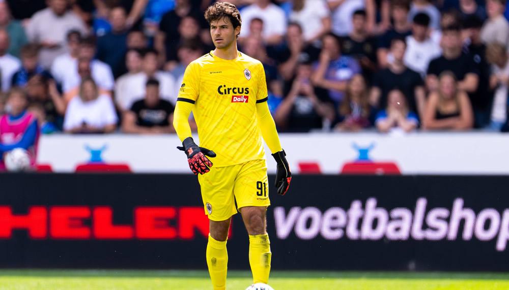 Manchester United ist sich mit neuem Goalie einig
