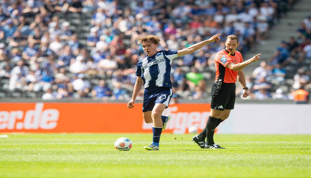 Hertha-Bubi Eichhorn jüngster Zweitligaspieler aller Zeiten