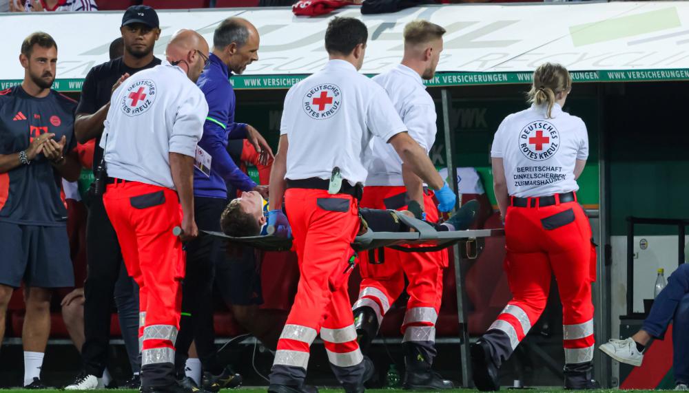 Augsburgs Robin Fellhauer nach Kopf-Crash wieder zu Hause