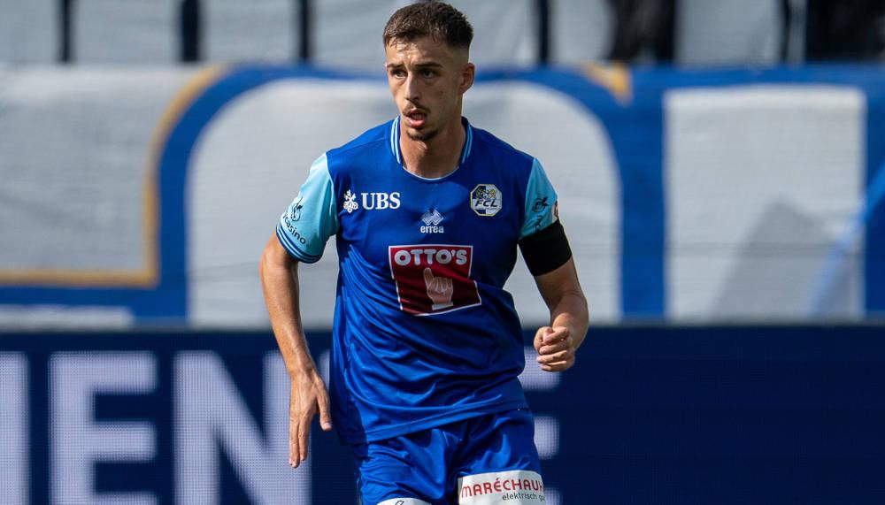 Die Schweiz spannt Albanien Abwehrspieler Adrian Bajrami aus