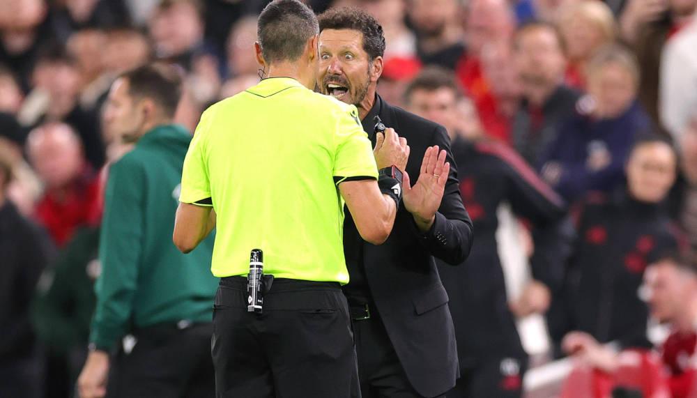 Diego Simeone kommt nach Ausraster an Anfield Road glimpflich davon