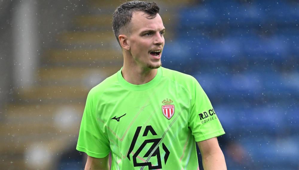 Philipp Köhn dank Abgang und Hradecky-Verletzung wieder die Nummer 1