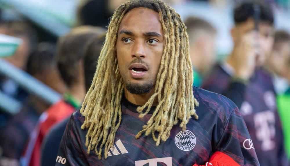 Sacha Boey sorgt bei den Bayern klubintern für Stirnrunzeln