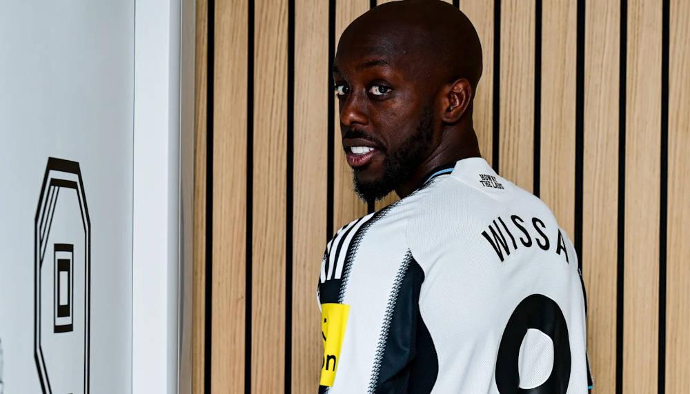 Newcastle-Neuzugang Yoane Wissa unterschrieb 30 Sekunden vor Deadline
