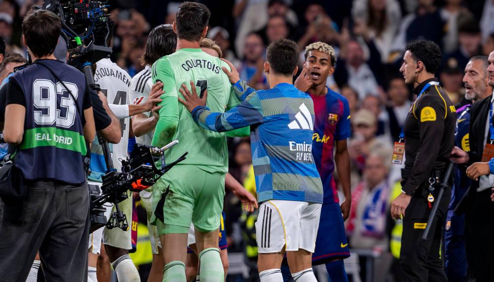 Polizei muss nach Schlusspfiff beim Clasico einschreiten