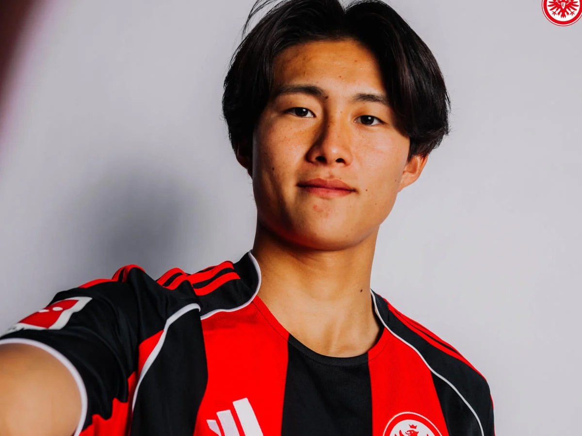 Eintracht Frankfurt verkündet den nächsten Überraschungstransfer