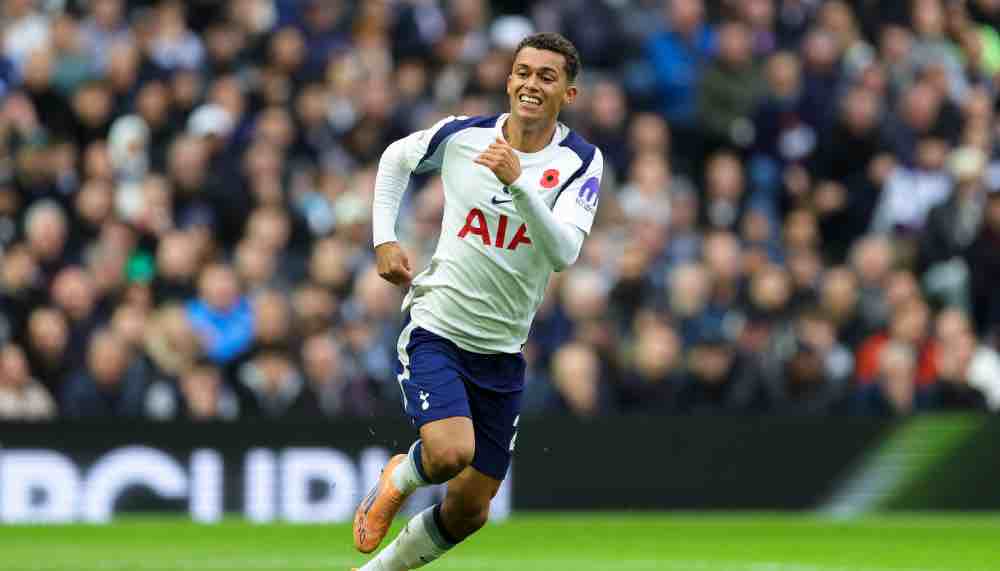 Crystal Palace zeigt Interesse an Tottenhams Johnson