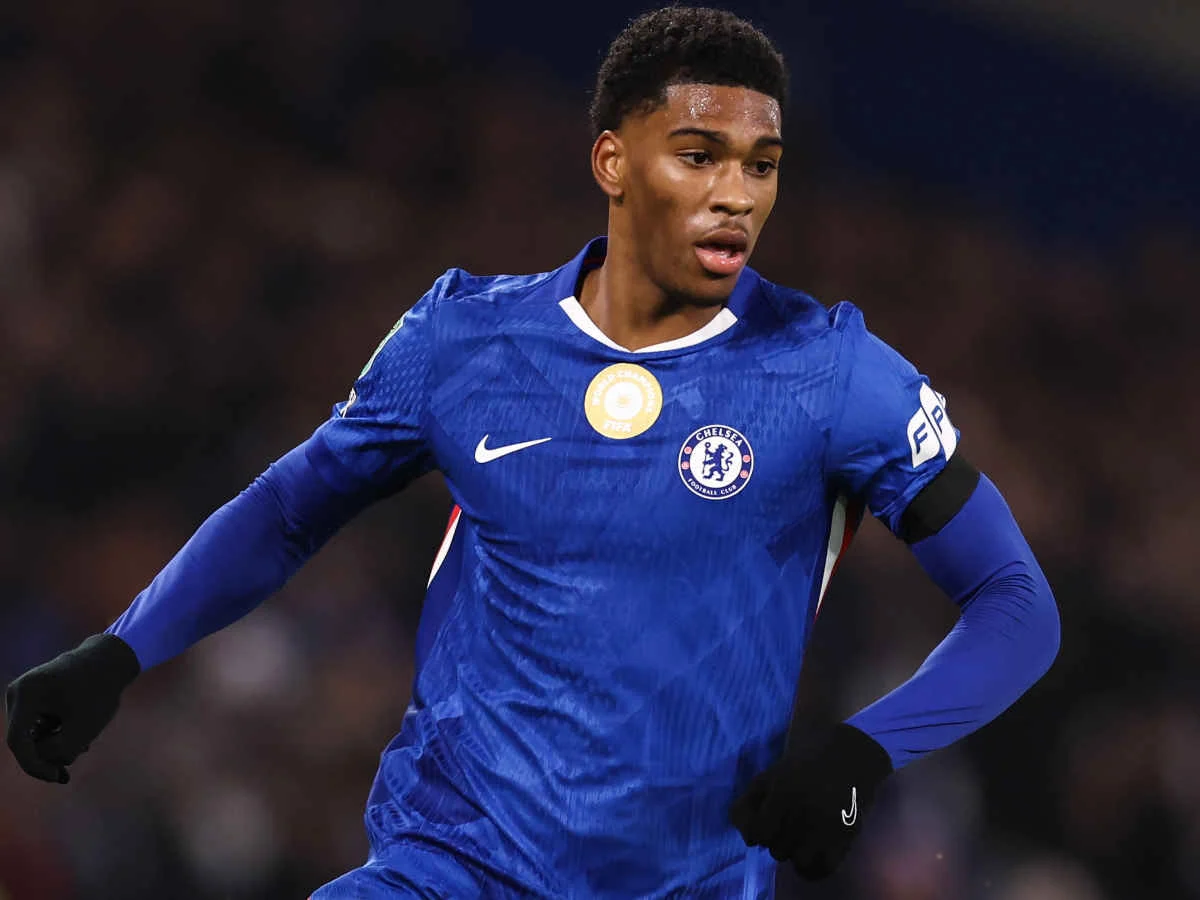 Die Bayern haben jetzt Chelsea-Verteidiger Josh Acheampong im Visier