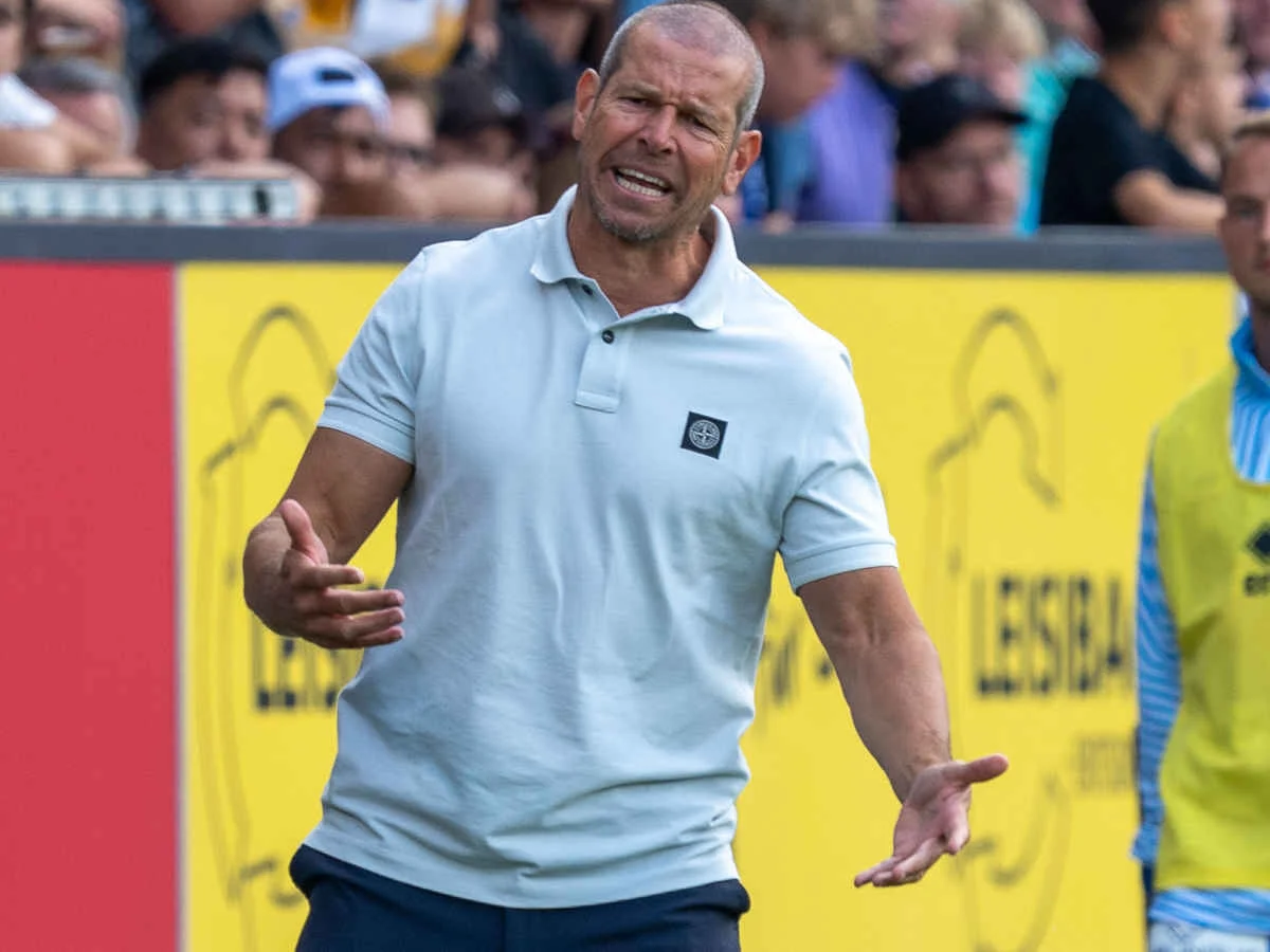 Ein weiterer Trainerstuhl in der Super League wackelt gehörig