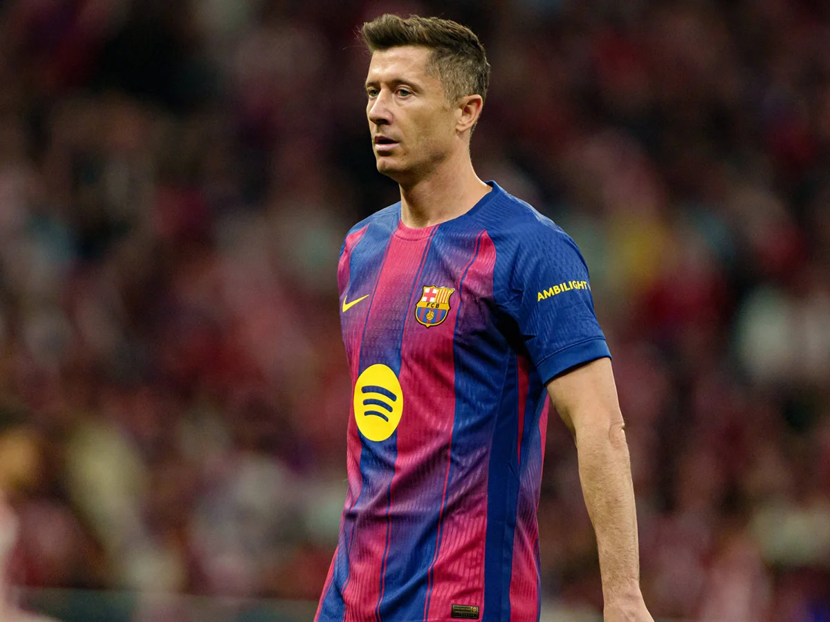 Robert Lewandowski ist nach US-Reise zurück in Europa und trifft Entscheidung