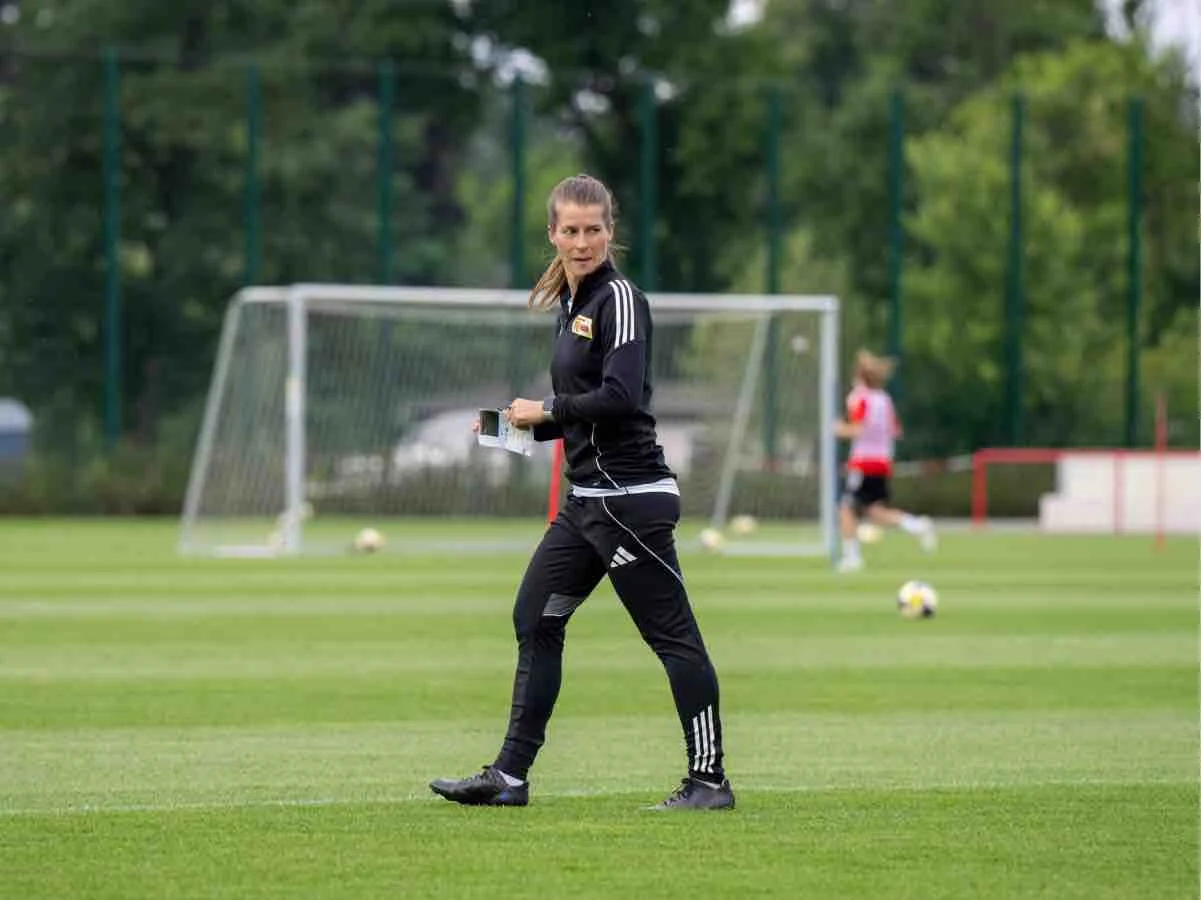 Marie-Louise Eta schreibt Bundesliga-Geschichte