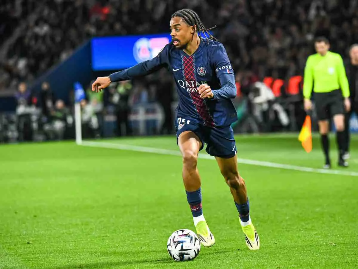 Liverpool bleibt bei Barcola dran