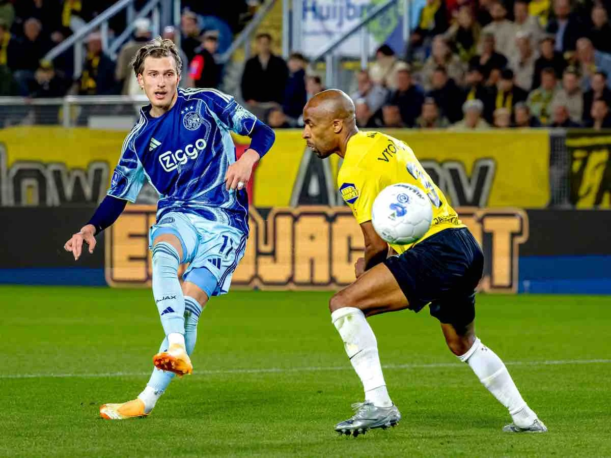 AS Rom beschäftigt sich mit Mika Godts