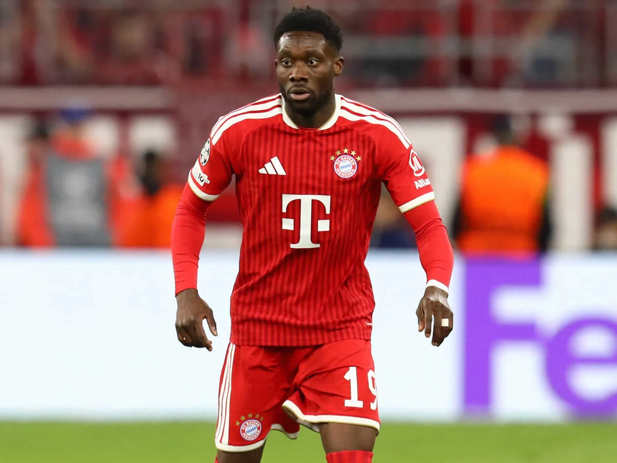 FC Bayern steht bei Alphonso Davies erneut Ärger bevor
