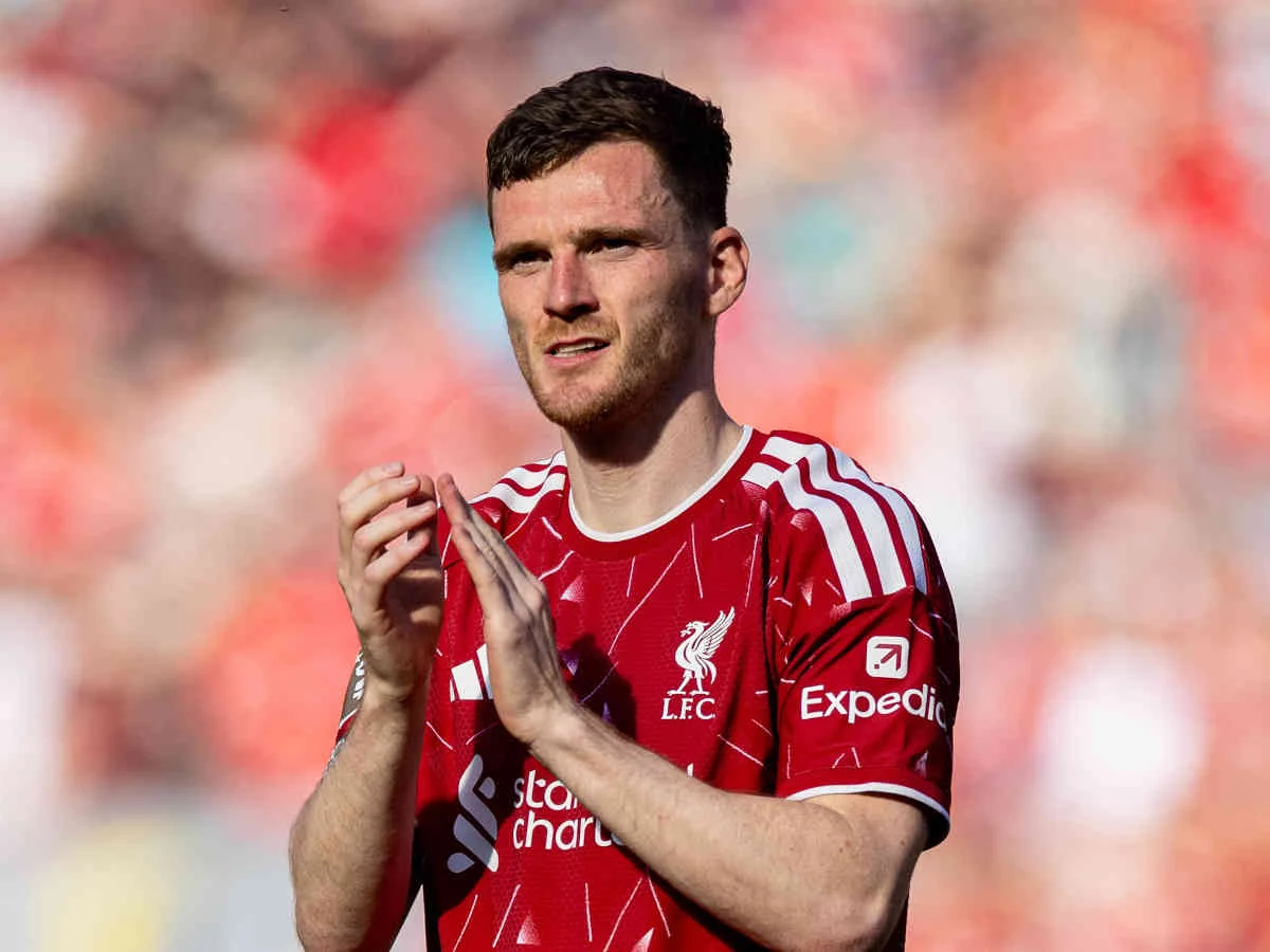 Juve grätscht den Spurs bei Andy Robertson dazwischen