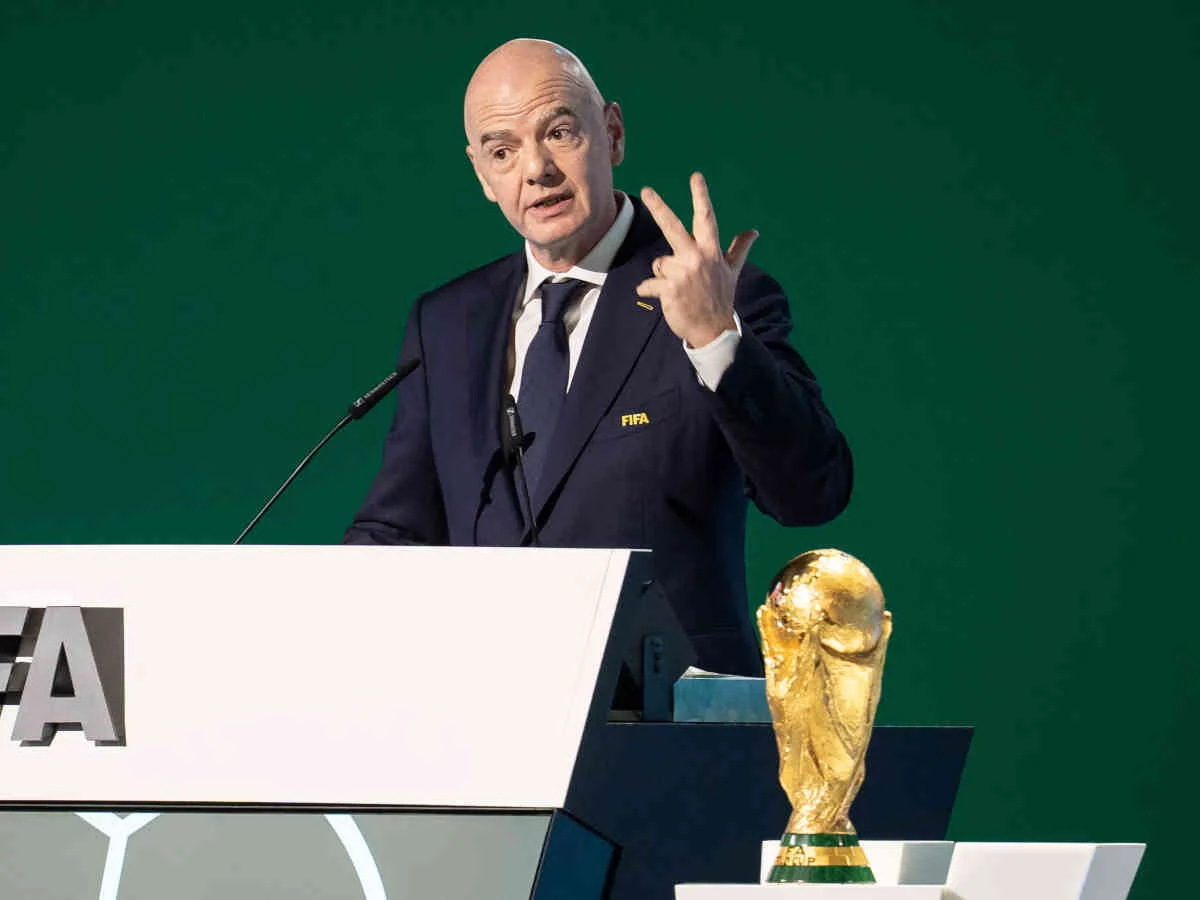 Gianni Infantino stellt sich erneut zur Wiederwahl als FIFA-Präsident