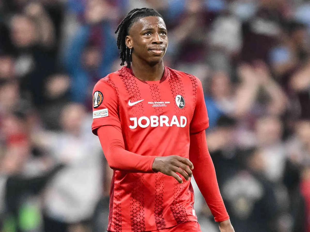 Johan Manzambi erhält eine Europa League-Auszeichnung