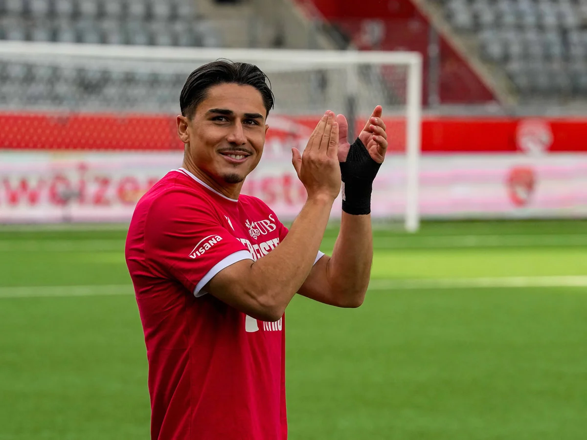 Chile bietet Thun-Star Nils Reichmuth auf