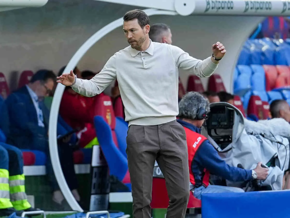 FCB-Coach Stephan Lichtsteiner moniert ein Manko vieler heutiger Profis