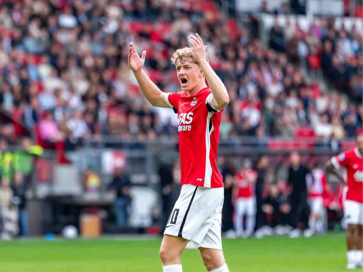 Leverkusen und Dortmund beobachten AZ-Star