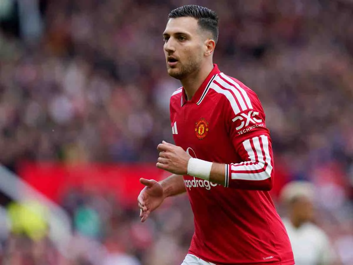 Kehrtwende bei Manchester United und Dalot