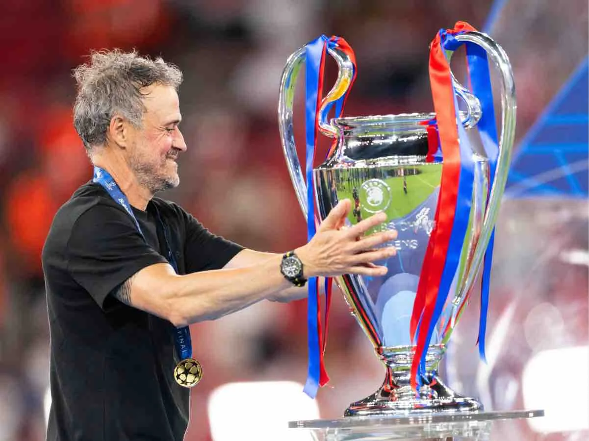 Ganz Paris feiert Erfolgstrainer Luis Enrique