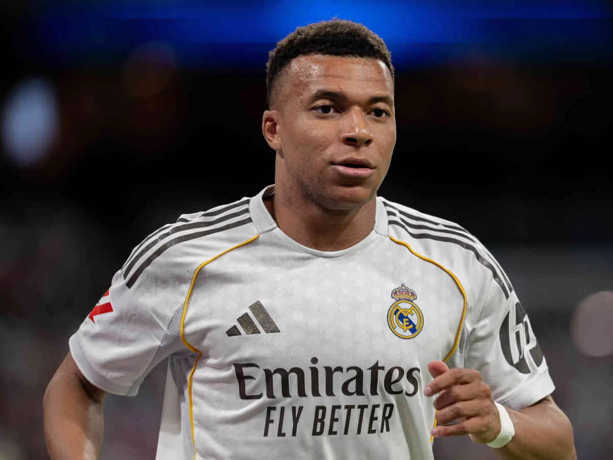 Real Madrid schliesst Weltrekord-Trikotdeal für 500 Millionen ab