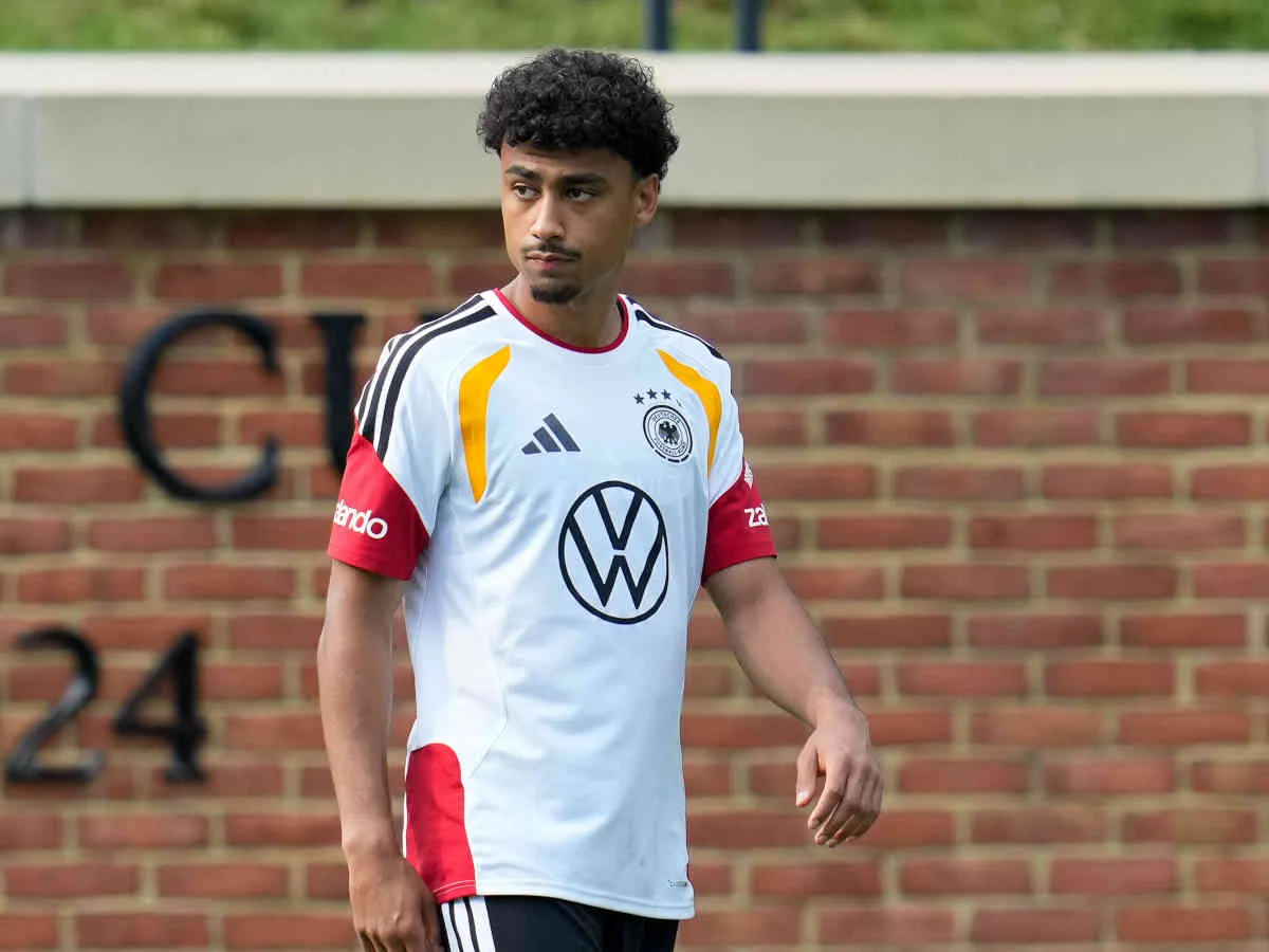 Der FC Bayern ist bei Nathaniel Brown schon beinahe am Ziel