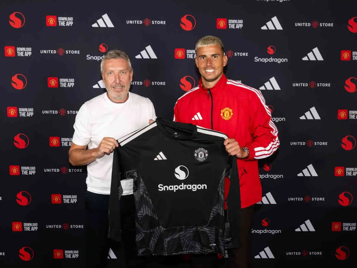 ManUtd verpflichtet einen 35-jährigen Goalie