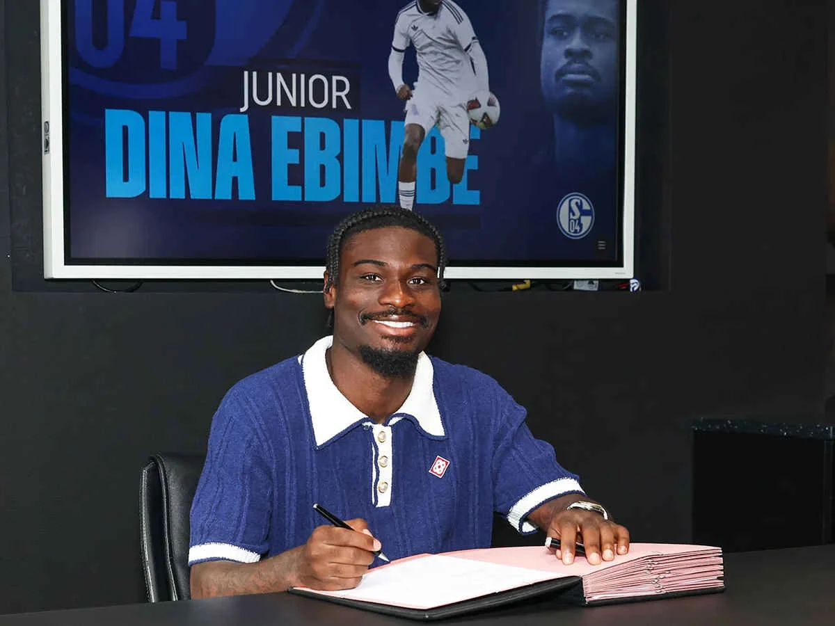 Schalke 04 verkündet Durchbruch bei Junior Dina Ebimbe